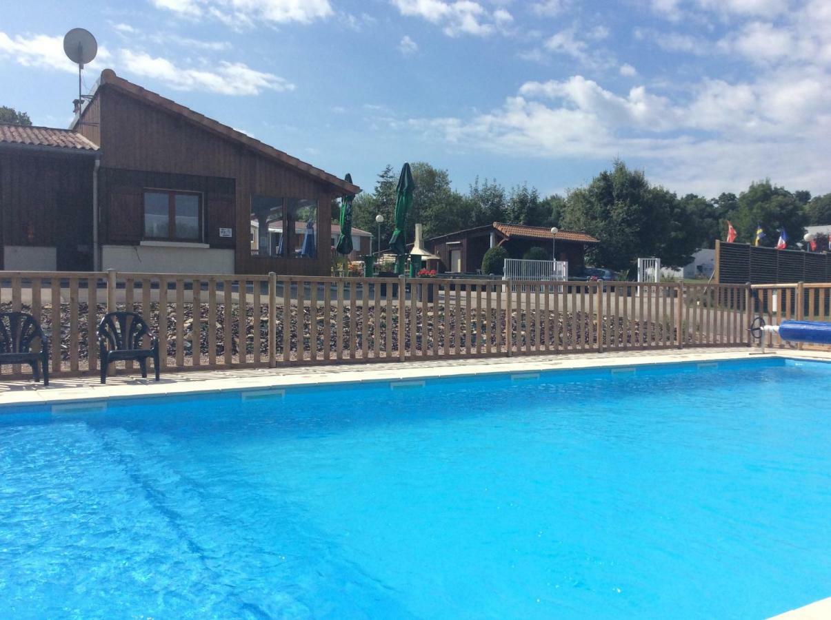 Camping Porte Des Vosges بونيوفيل المظهر الخارجي الصورة