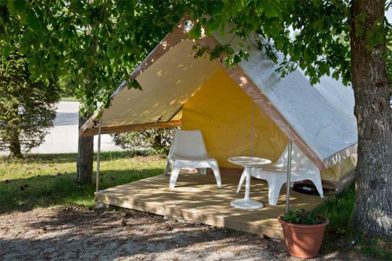 Camping Porte Des Vosges بونيوفيل المظهر الخارجي الصورة